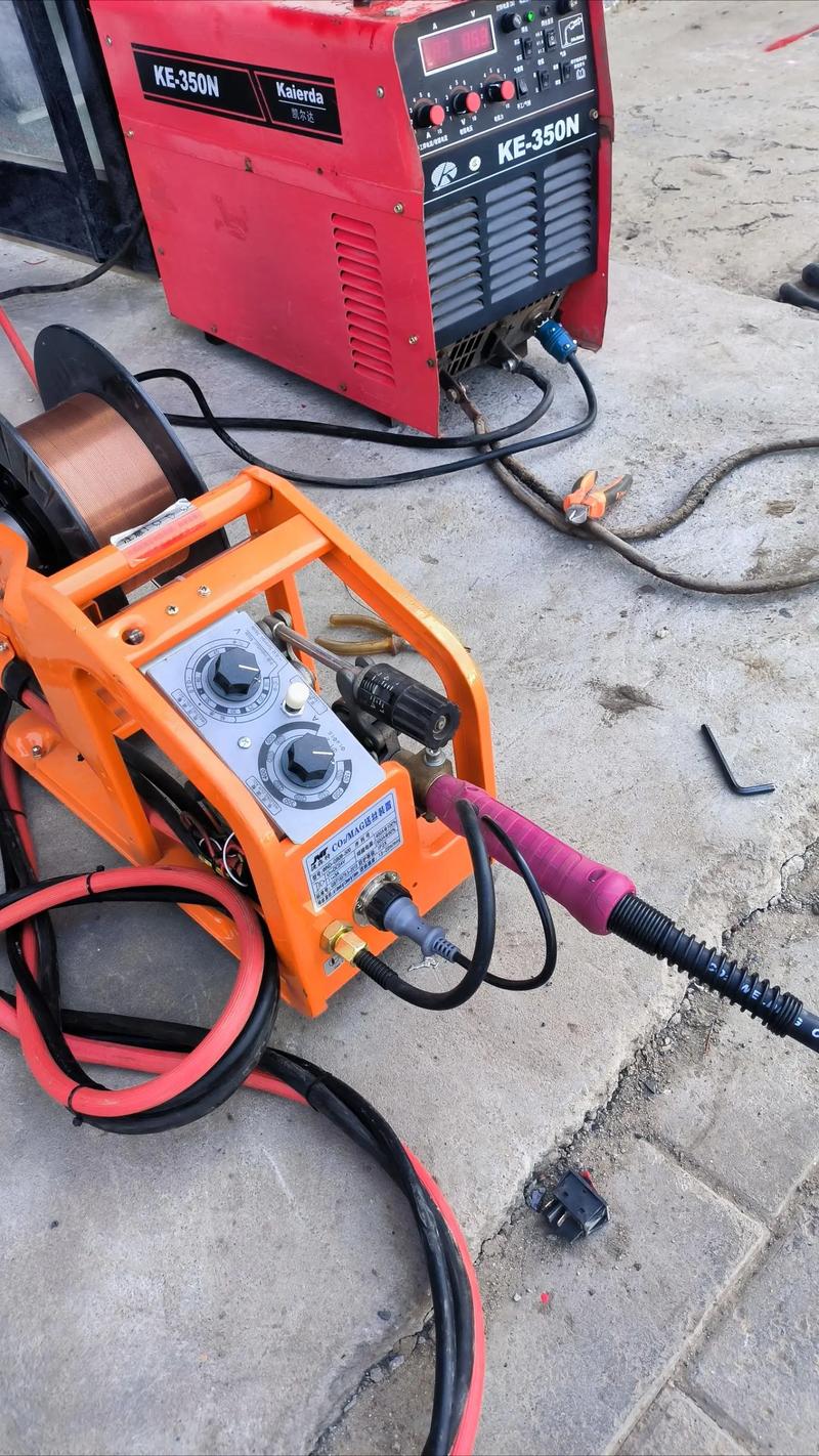 品牌二手350型二保焊机与等离子100型电焊机 选购、优势与维护指南